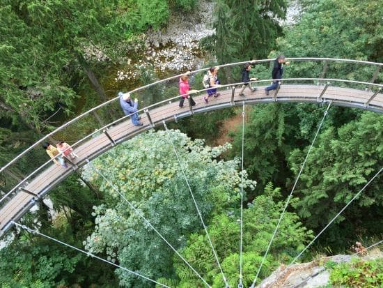 Cliffwalk, Capilano Suspension Bridge Park | Photo: Bianca Bujan